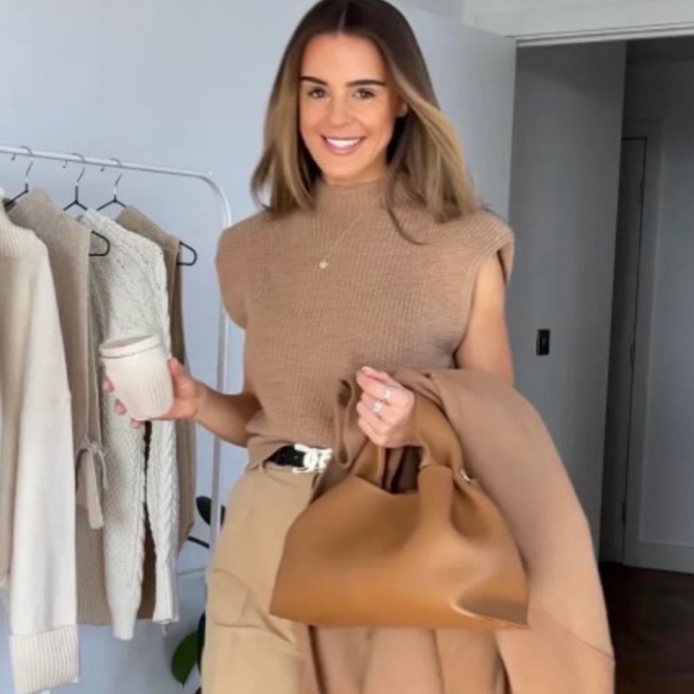 Aritzia Tan Sleeveless Sweater